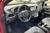 New 2025 Chrysler Pacifica Select image 6