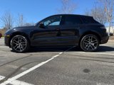 Certified 2025 Porsche Macan Turbo image 2