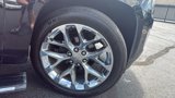 Used 2020 Cadillac Escalade Premium Luxury image 4