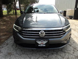 Used 2019 Volkswagen Jetta SEL Premium image 5