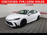 Used 2025 Toyota Camry SE image 3