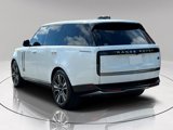 Used 2023 Land Rover Range Rover SE image 3