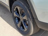 New 2025 Jeep Grand Cherokee Altitude image 5