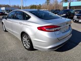 Used 2017 Ford Fusion SE w/ Fusion SE Technology Package image 4