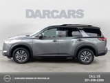 Used 2025 Nissan Pathfinder SV image 4