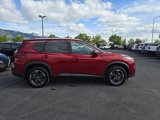 Used 2025 Nissan Rogue SV w/ SV Premium Package image 5