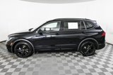 Certified 2024 Volkswagen Tiguan SE R-Line image 3
