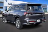 New 2025 INFINITI QX80 Luxe image 3