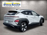 Used 2025 Hyundai Kona SEL image 2