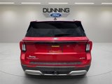 Used 2025 Ford Explorer Platinum image 3