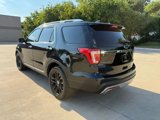 Used 2017 Ford Explorer Limited image 4
