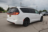 New 2025 Chrysler Pacifica Limited w/ Uconnect Theater Family Group image 4