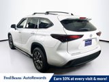 New 2025 Toyota Highlander XLE image 4