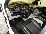 Used 2020 Dodge Grand Caravan SXT image 3