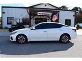 Used 2023 Nissan Altima 2.5 SV w/ SV Premium Package image 2