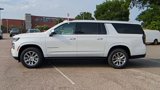 New 2025 Chevrolet Suburban Premier image 5