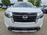 New 2025 Nissan Pathfinder SL w/ SL Premium Package image 2