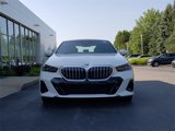 New 2026 BMW 550e xDrive w/ Premium Package image 2