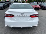 Used 2023 Toyota Camry SE image 4