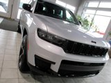 Used 2023 Jeep Grand Cherokee L Laredo image 6
