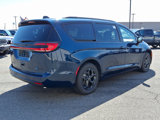 New 2025 Chrysler Pacifica Premium image 4