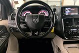 Used 2016 Dodge Grand Caravan SXT image 5