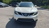 Used 2018 Nissan Rogue Sport SL w/ SL Premium Package image 2