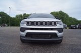 Used 2024 Jeep Compass Sport image 3