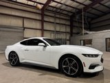 Used 2024 Ford Mustang Coupe image 3