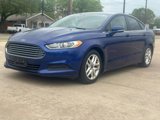 Used 2016 Ford Fusion SE image 2