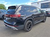 New 2025 Volkswagen Atlas Peak Edition SE image 4