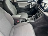 Certified 2024 Volkswagen Taos SE image 4