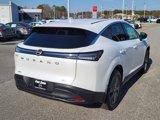 New 2025 Nissan Murano SL image 2