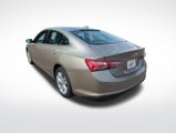 Used 2022 Chevrolet Malibu LT image 3