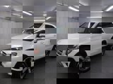 Used 2018 Mercedes-Benz GLC 300 4MATIC w/ Premium Package image 3