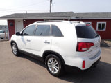 Used 2015 Kia Sorento LX image 4