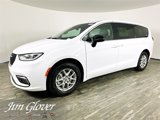 New 2025 Chrysler Pacifica Select image 4