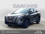 Used 2024 Nissan Rogue SV image 3