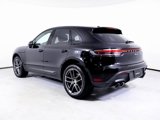 Used 2024 Porsche Macan image 3