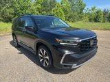 New 2025 Honda Pilot Touring image 2