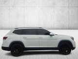 Used 2022 Volkswagen Atlas SE w/ Black Wheel Package image 4