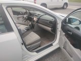 Used 2014 Toyota Camry L image 6