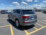 Used 2017 Audi Q7 3.0T Prestige w/ Prestige Package image 4