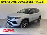 New 2025 Jeep Compass Limited image 3