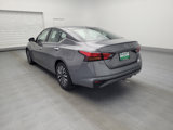 Used 2023 Nissan Altima 2.5 SV image 5