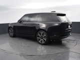 Used 2023 Land Rover Range Rover SE image 4