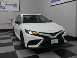 Used 2022 Toyota Camry SE image 5