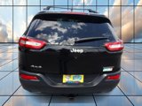 Used 2017 Jeep Cherokee Sport image 5