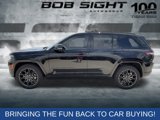 New 2025 Jeep Grand Cherokee Summit image 2