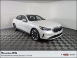 Used 2025 BMW 530i w/ Premium Package image 1